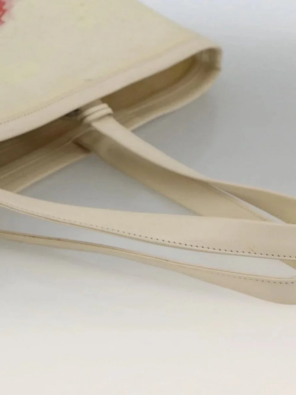 CHANEL Tote Bag Canvas Leather White Silver CC Auth bs33806